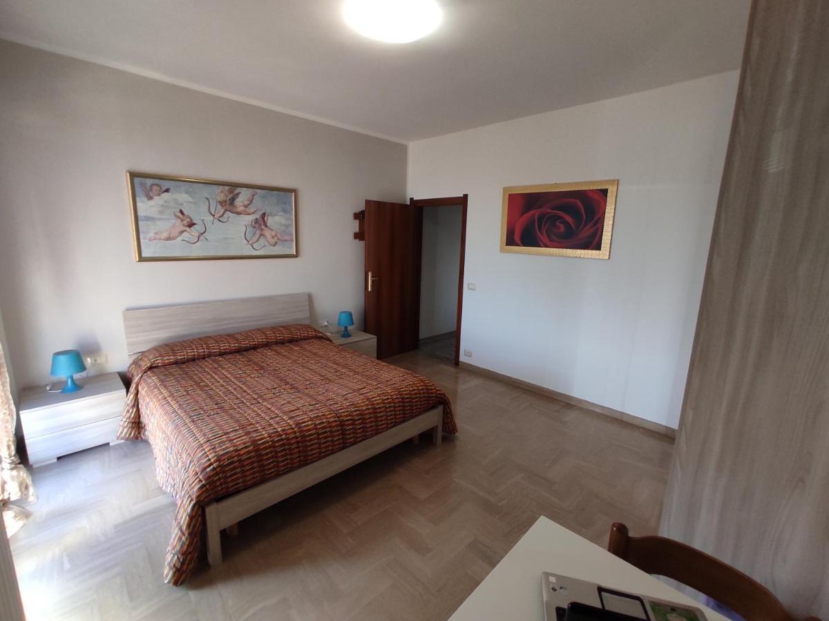 B&B Sunbeach 산베네데토델트론토 외부 사진